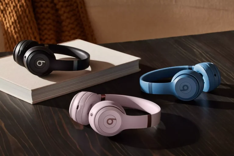 Castile on-ear Beats Solo au fost actualizate, beneficiind acum de o durata de viata a bateriei mai buna si de o acustica imbunatatita