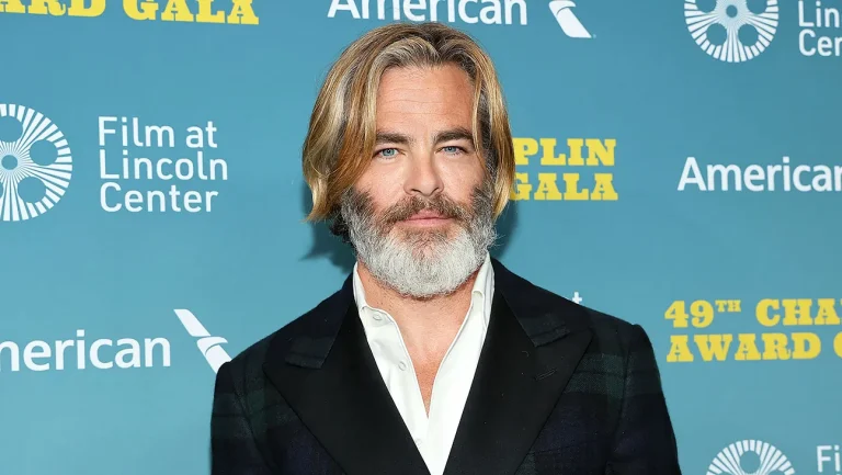 Chris Pine spune ca „Poolman” a fost „cel mai bun lucru care mi s-a intamplat vreodata”, in ciuda recenziilor negative